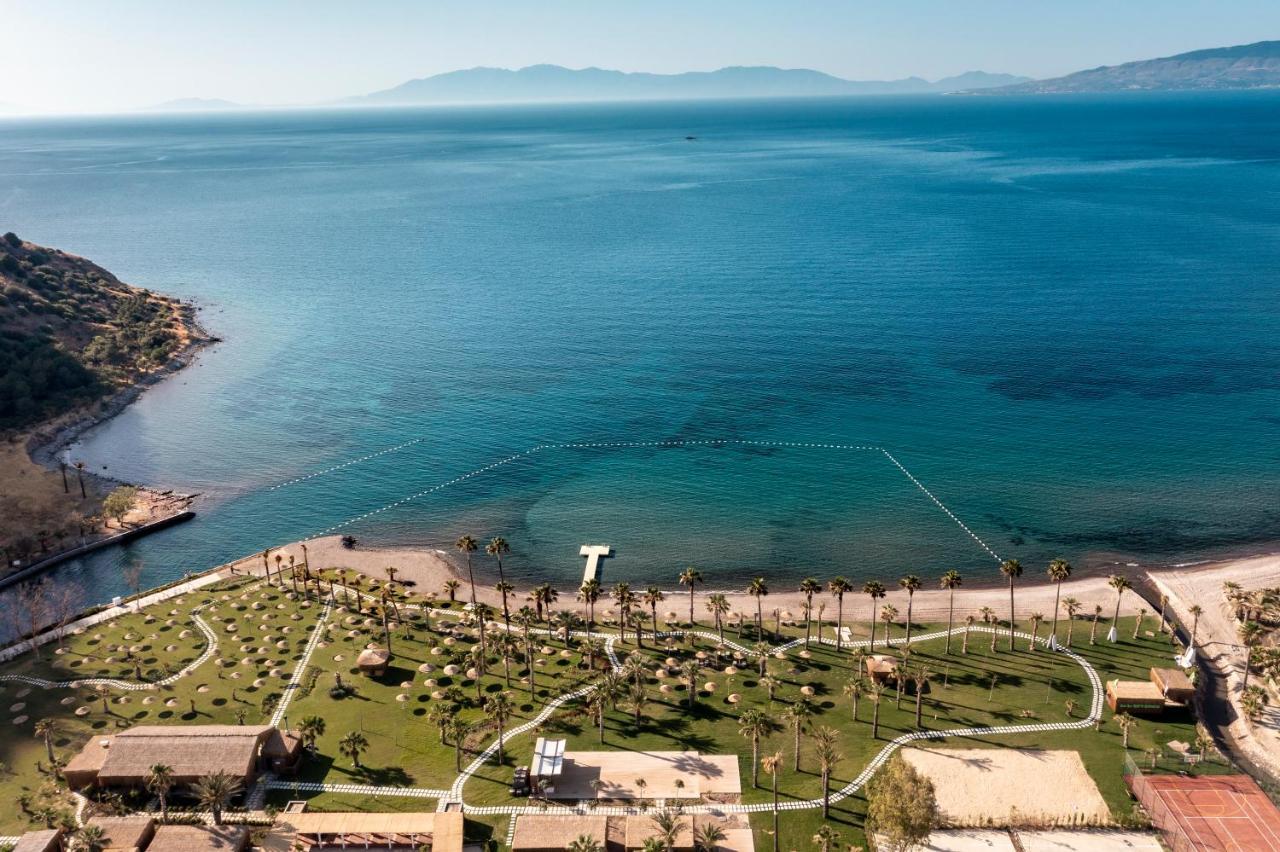 Radisson Collection Hotel, Bodrum أكيارلار المظهر الخارجي الصورة Aerial view of the resort